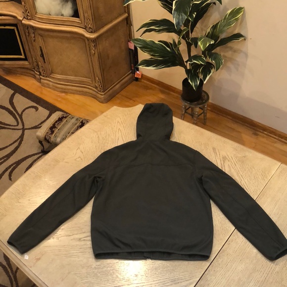 Tommy Hilfiger Men's Softshell Jacket - Picture 11 of 11